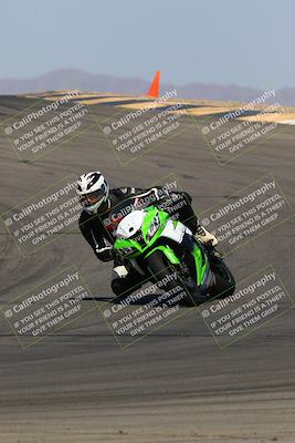 media/Mar-28-2022-Superbike Trackdays (Mon) [[b8603d0f67]]/Open Track Time/Turns 9 and 10/